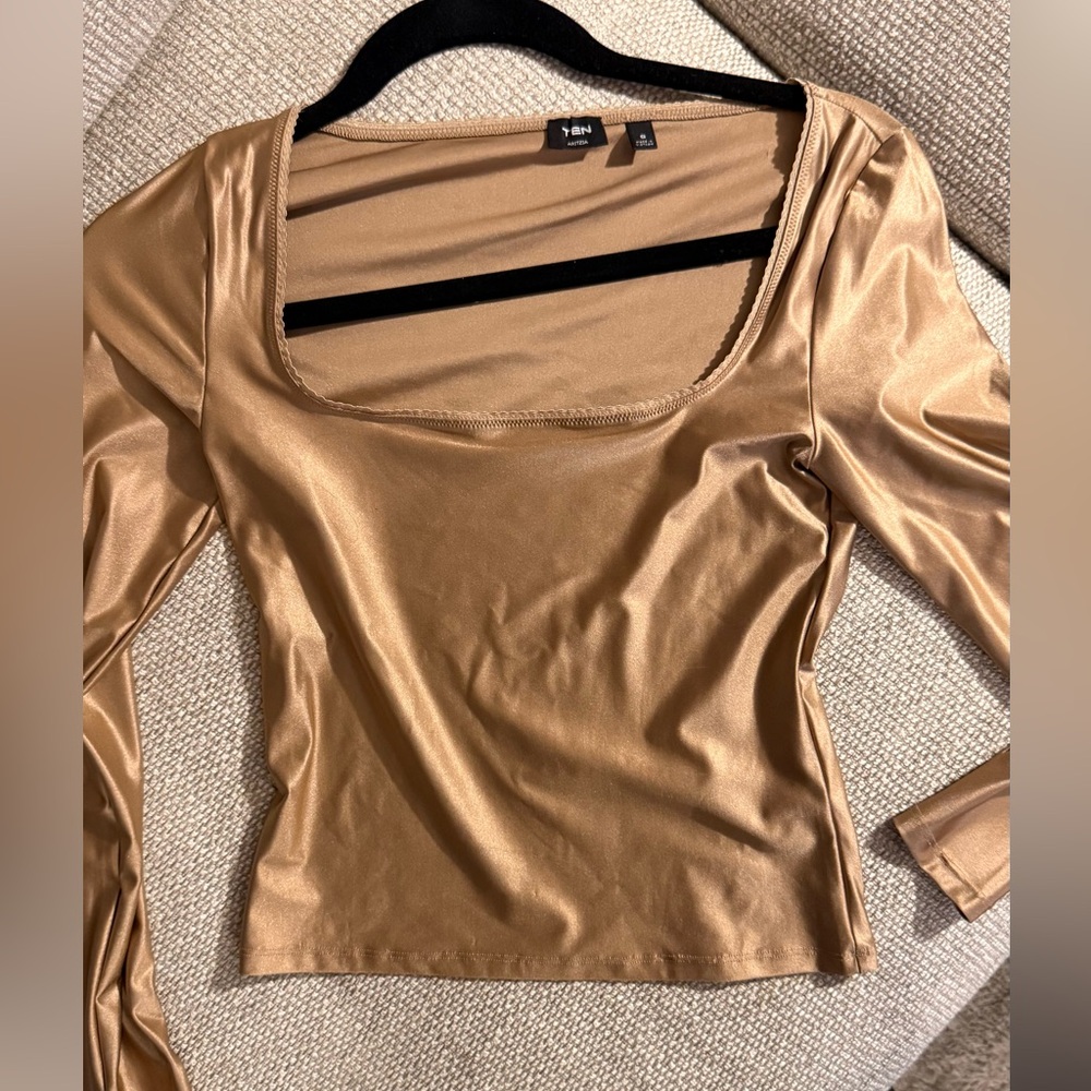 Aritzia Tan Top